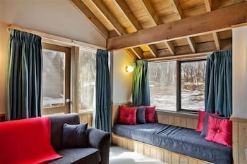Battys - Accommodation Redcliffe 2