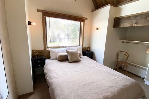 Westons - Accommodation Redcliffe 5