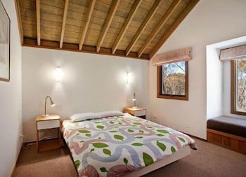 Double Bridges - Accommodation Redcliffe 5