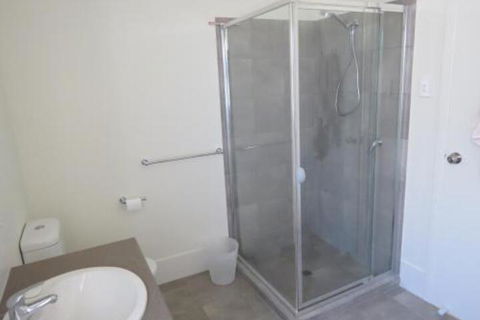 38 Wright Tce Encounter Bay - Accommodation Redcliffe 6