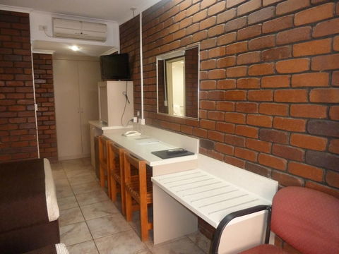 Pioneer Lodge Motel - Accommodation Redcliffe 2