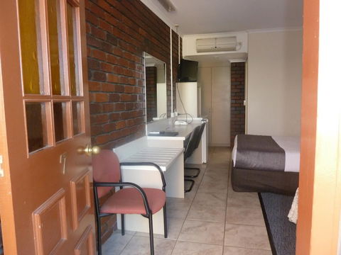 Pioneer Lodge Motel - Accommodation Redcliffe 4
