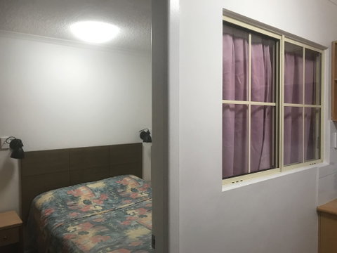 Edgecliff Lodge Motel - Accommodation Redcliffe 4