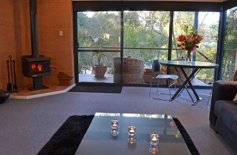 Aroha - Accommodation Redcliffe 2