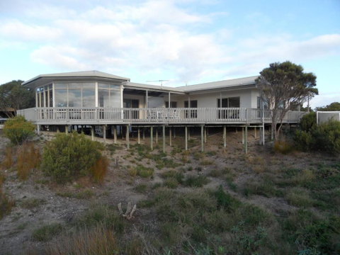 White Sands Holiday Retreat - Accommodation Redcliffe 4