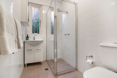 A PERFECT STAY - Bondi Beach Peach - Accommodation Redcliffe 1