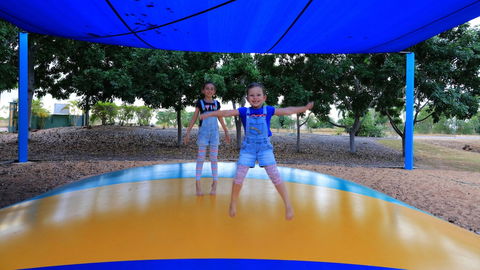 BIG4 Aussie Outback Oasis Holiday Park - Accommodation Redcliffe 2
