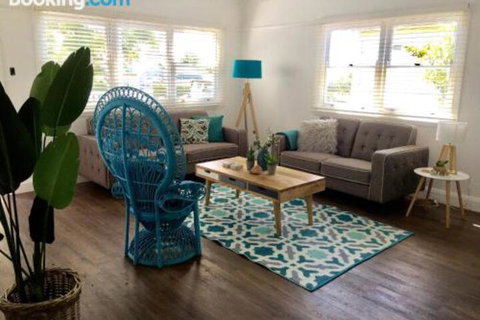 Audreys Nowra - Accommodation Redcliffe 7