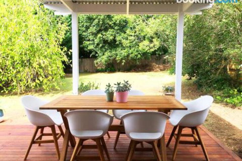 Audreys Nowra - Accommodation Redcliffe 6