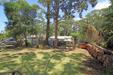 Beach & Bush Getaway - Accommodation Redcliffe 4