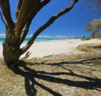 Serenity 3 Bedroom Holiday Apartment - Accommodation Redcliffe