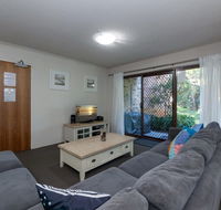 Bay Parklands Beachside Paradise 57 2 Gowrie Ave - Accommodation Redcliffe