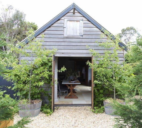 Elm Cottage Barn - Accommodation Redcliffe 0