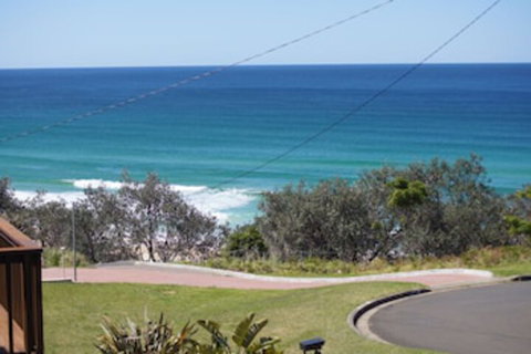 Rennies Beach House - Accommodation Redcliffe 0