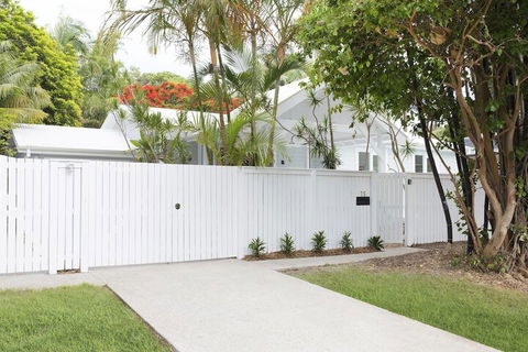 A PERFECT STAY - Barrel And Branch - Accommodation Redcliffe 1