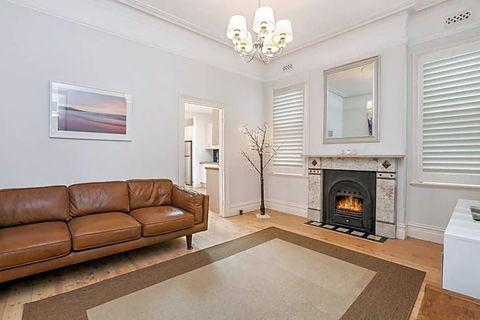 Stylish Manly Beach House Moments From Beach - Accommodation Redcliffe 1