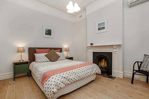 Stylish Manly Beach House Moments From Beach - Accommodation Redcliffe 0