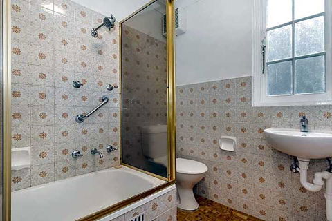 Manly Garden Apartment - Accommodation Redcliffe 1