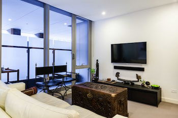 MATILDA, 1BDR South Yarra Apartment - Accommodation Redcliffe 0