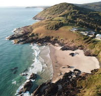 OceanScape Luxury Beachfront Villas - Accommodation Redcliffe