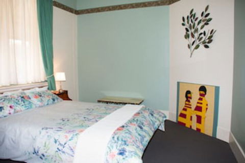 Kimba Travellers Haven - Accommodation Redcliffe 0