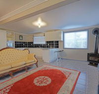 Cottage in the country - Accommodation Redcliffe