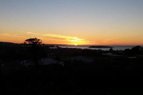 Encounter Beach House With Stunning Views - Accommodation Redcliffe 1