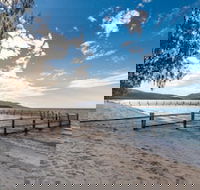 Birdsong House Dingo Beach - Accommodation Redcliffe