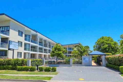 The Boathouse Luxury Apartments - Accommodation Redcliffe 1