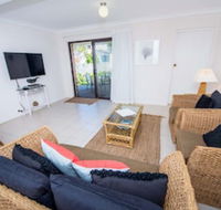 Oscars at Little Beach Nelson Bay - Accommodation Redcliffe