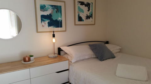 Twin Towers 504B - Accommodation Redcliffe 4