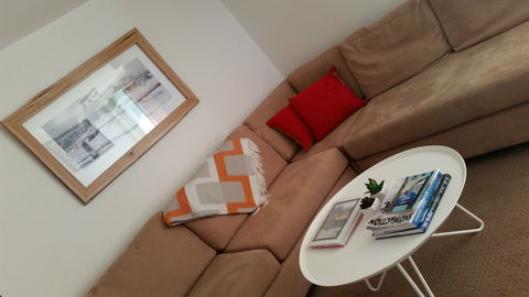 Twin Towers 504B - Accommodation Redcliffe 2