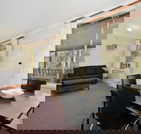 Snowstream Riverside Apartments - Unit 1 - Accommodation Redcliffe