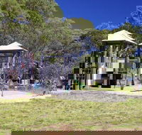 Crooked 2 - Accommodation Redcliffe