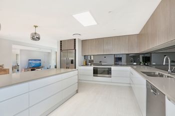 Oceanic Resort - Accommodation Redcliffe 6