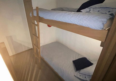 Burramys - Accommodation Redcliffe 6