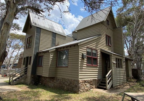 Burramys - Accommodation Redcliffe 2
