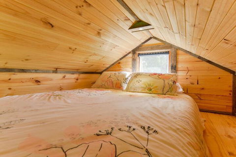 Live Big In The Gurdies Tiny House With A View - Accommodation Redcliffe 5