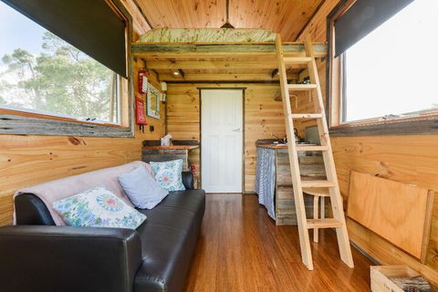 Live Big In The Gurdies Tiny House With A View - Accommodation Redcliffe 2