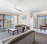 Krait Court Unit 12/6 Krait Close - Accommodation Redcliffe