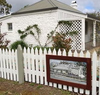 Sarahs Cottage - Accommodation Redcliffe