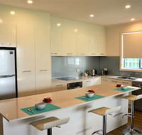 Western Breeze - Accommodation Redcliffe