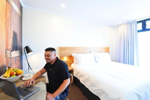The Griff Motel - Accommodation Redcliffe 3