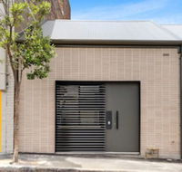 The Loft I687 - Accommodation Redcliffe