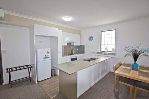 Morisset Serviced Apartments - Accommodation Redcliffe 5