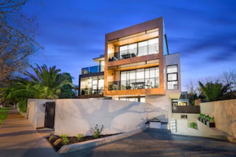 Manhattan Apartments - Caulfield North - Accommodation Redcliffe 0