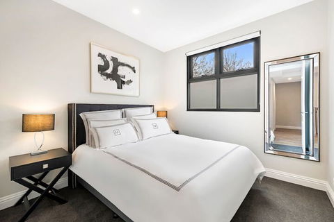 Manhattan Apartments - Caulfield North - Accommodation Redcliffe 3