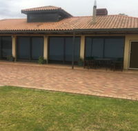 Rural living with great views - Accommodation Redcliffe