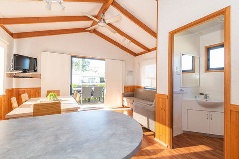 Holiday Haven White Sands - Accommodation Redcliffe 1