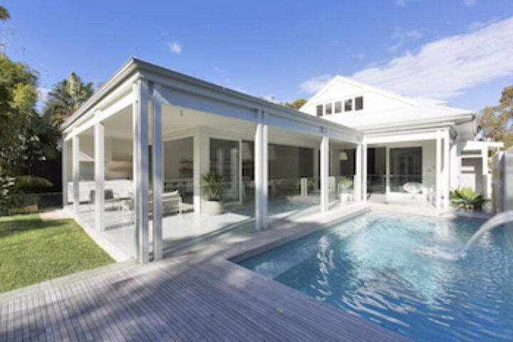 Avalon Beach NSW Accommodation Redcliffe